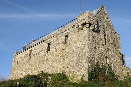 Замок Дунасад